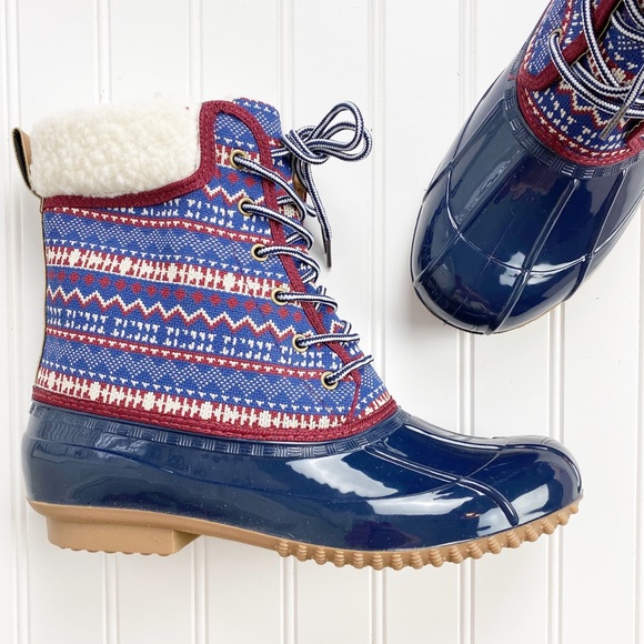 evi duck boots